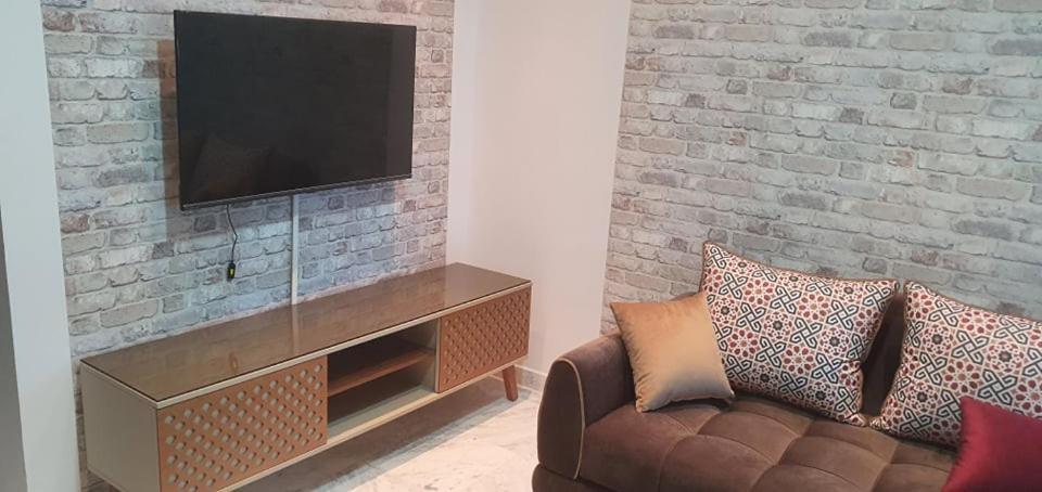 Charming And Cosy Close To Tunisia Mall Lac2 Appartement Tunis